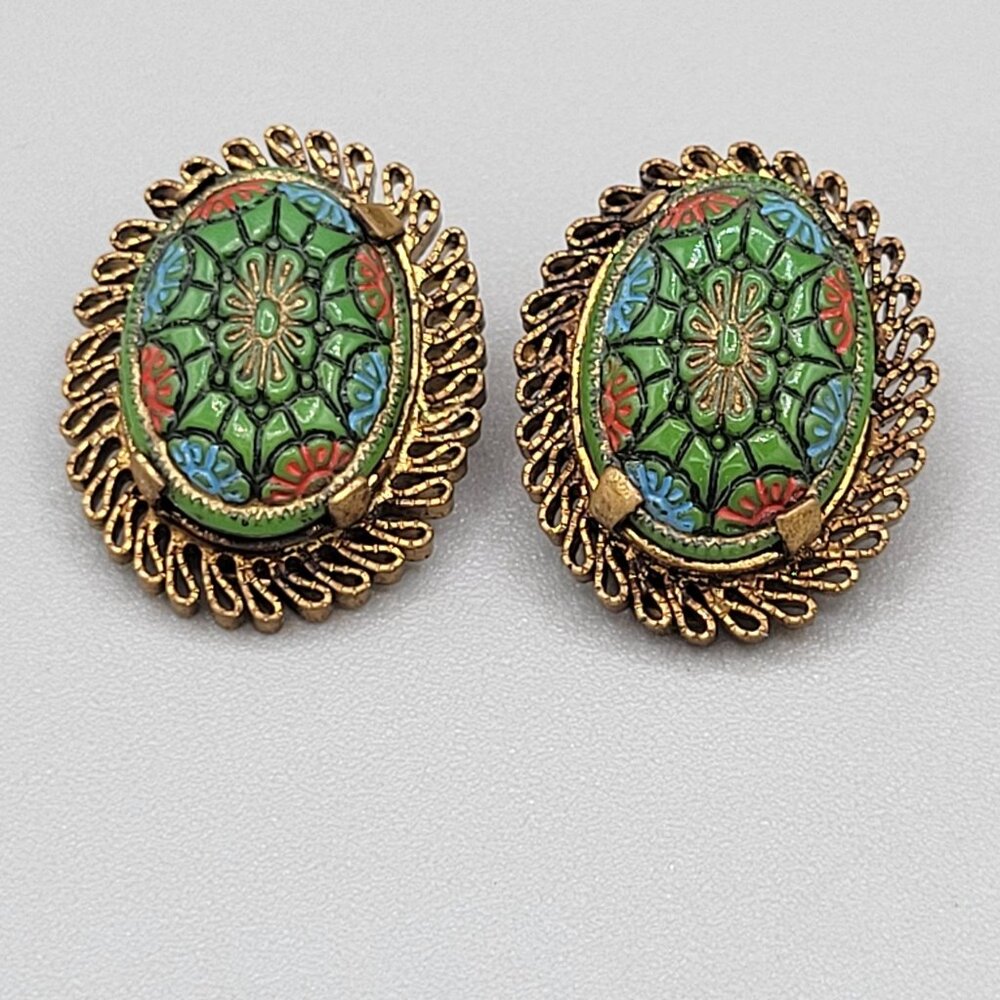 Moroccan Matrix Domed Clip On Earrings Molded Enamel Filigree Frame Vintage